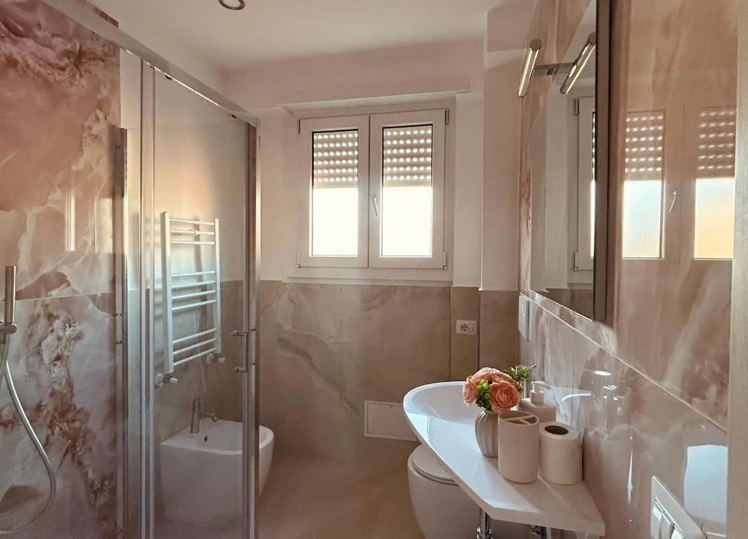 Amor Home B&B - 200M Dalla Metro A 로마 이탈리아