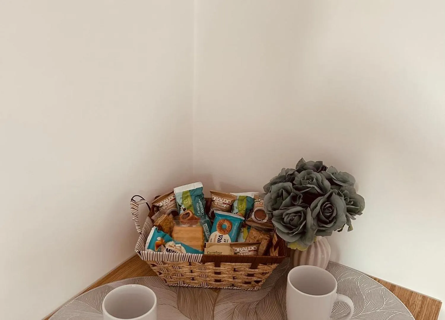 Amor Home B&B - 200M Dalla Metro A 로마 0*,  이탈리아