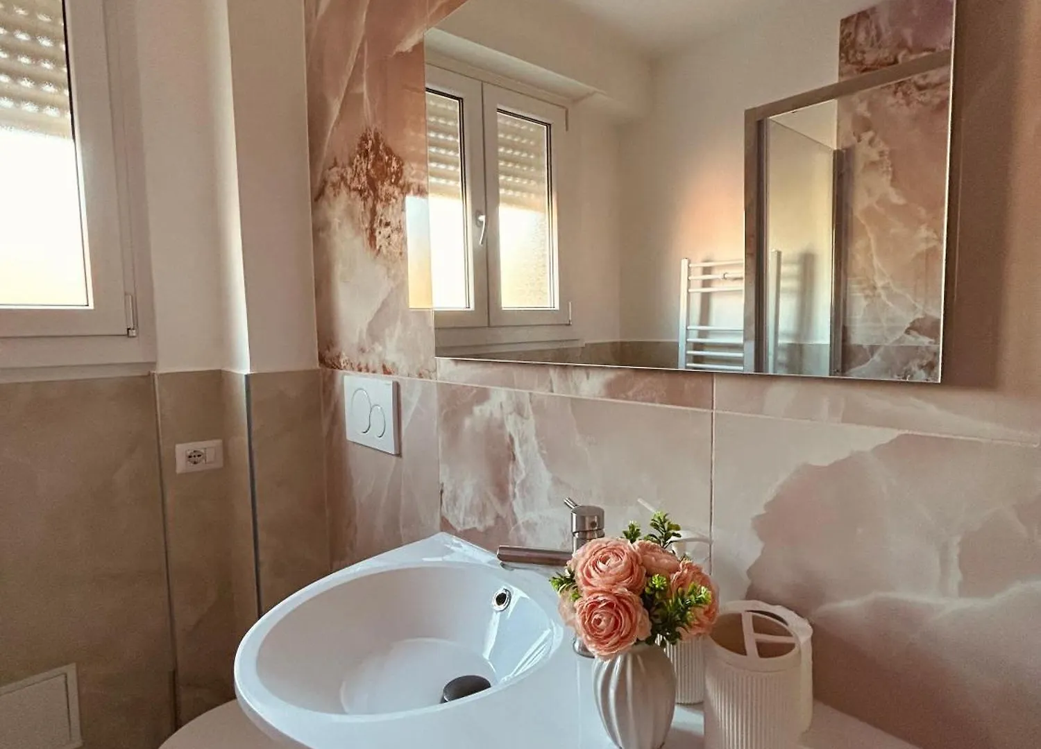 Amor Home B&B - 200M Dalla Metro A 로마 0*,